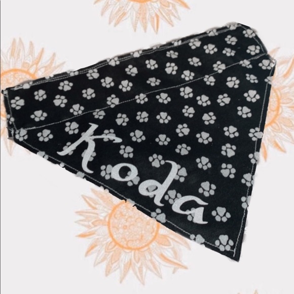 Cute dog bandannas hand made! - Picture 3 of 4